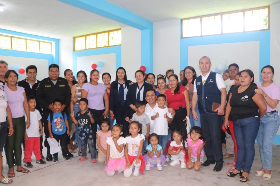 Inauguración de la construcción de una aula en la institución educativa del nivel inicial N° 202 “María Herlinda Céliz Hidalgo”